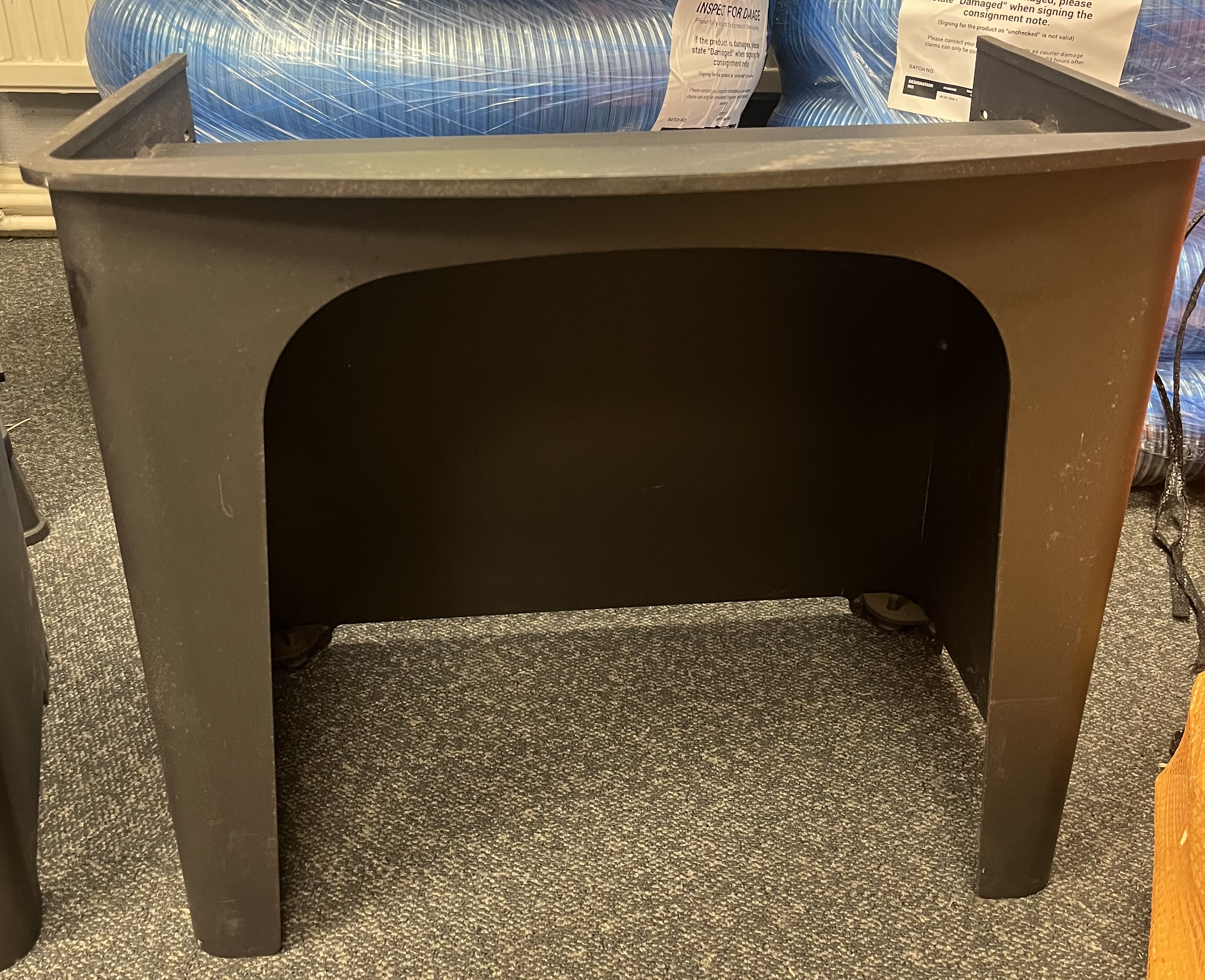 Arada Ecoburn Plus 9 / 5 Widscreen Log Store - ** CLEARANCE **