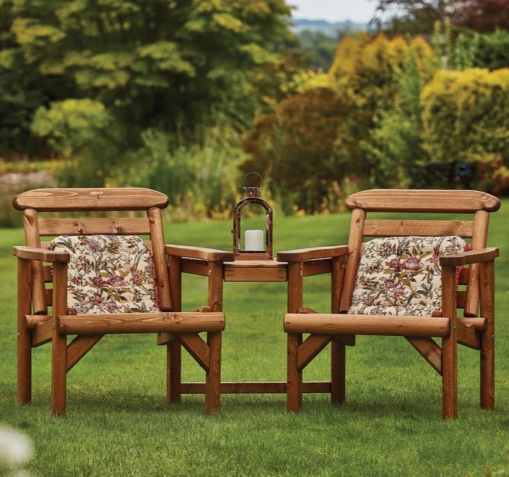 Woodshaw Thornton Rustic Alcove Seat