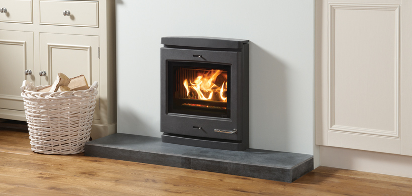 Yeoman CL7 multifuel inset stove